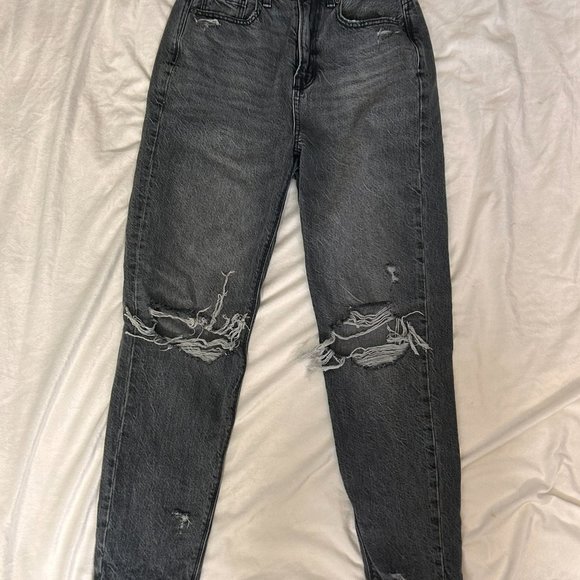 American Eagle AG Ripped Mom Jeans High Waisted 00 Short - Picture 2 of 4